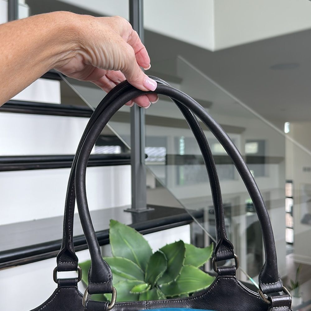 Solo Black Leather Tote Bag with Front Pocket - Picture 11 of 14